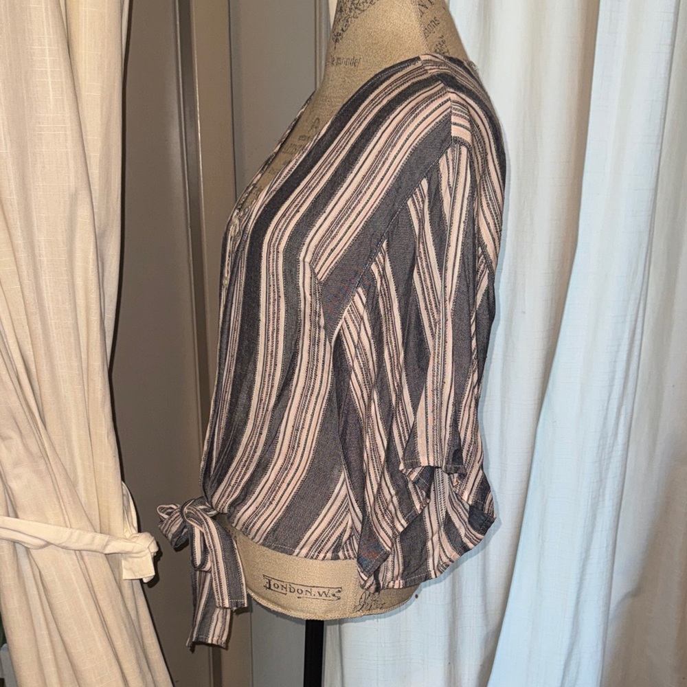 Harper Heritage Chic Striped Button-Down Blouse Tie-Front Flowy Top Shirt Small - Picture 4 of 13